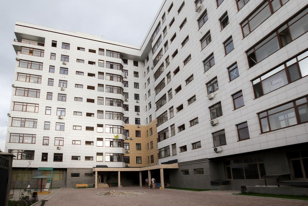 בישקק Oscar'S Apartments מראה חיצוני תמונה