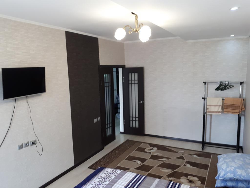 בישקק Oscar'S Apartments מראה חיצוני תמונה